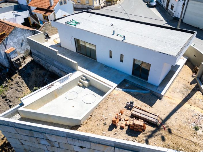 Image No.19-3 Bed House for sale