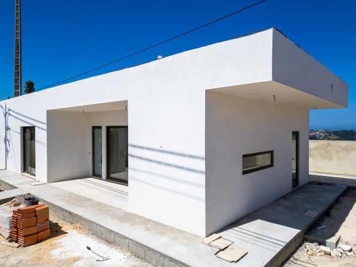 Image No.20-3 Bed House for sale