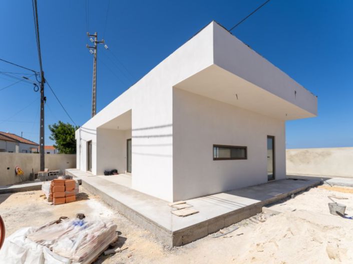 Image No.44-3 Bed House for sale