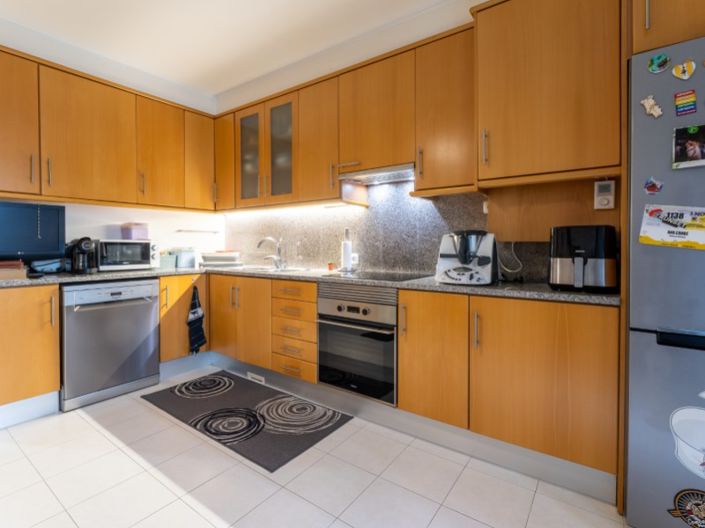 Image No.16-4 Bed Apartment for sale