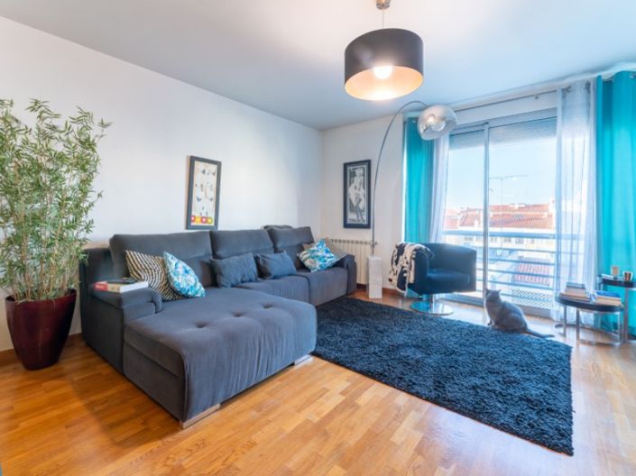 Image No.2-4 Bed Apartment for sale