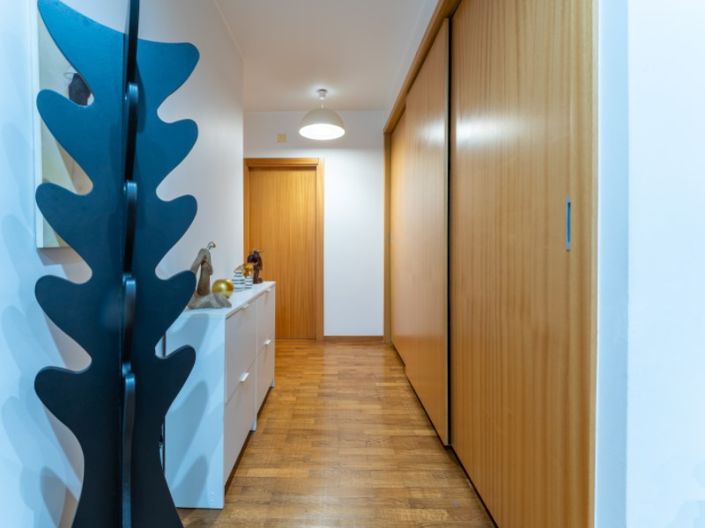 Image No.22-4 Bed Apartment for sale