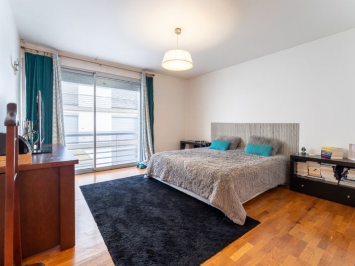 Image No.24-4 Bed Apartment for sale