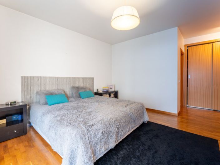 Image No.25-4 Bed Apartment for sale