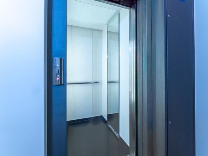 Image No.38-4 Bed Apartment for sale