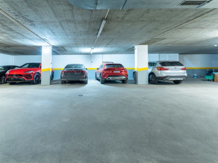 Image No.39-4 Bed Apartment for sale