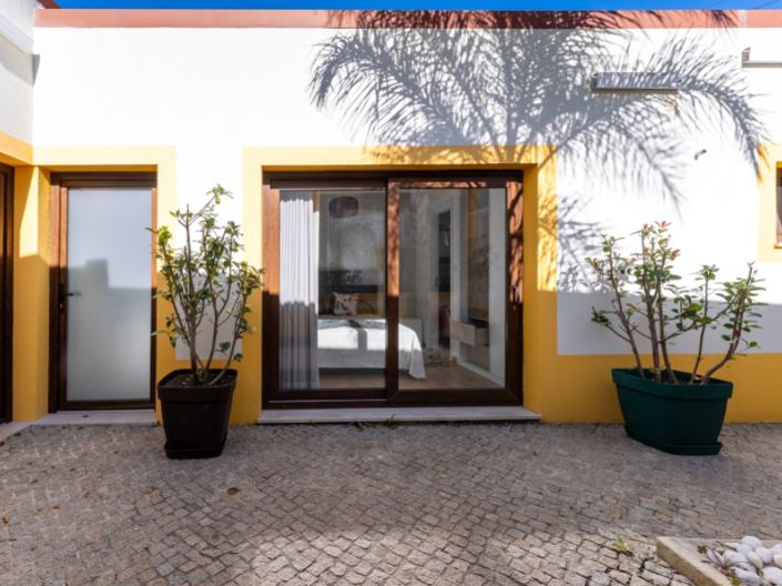 Image No.34-6 Bed House for sale