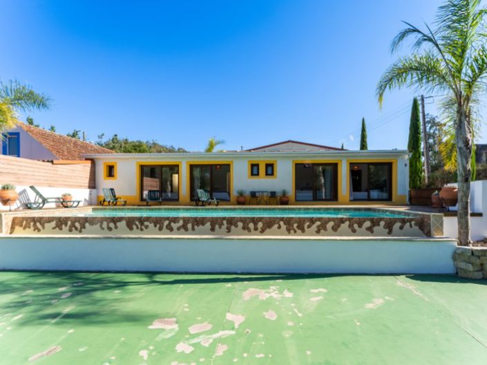 Image No.42-6 Bed House for sale