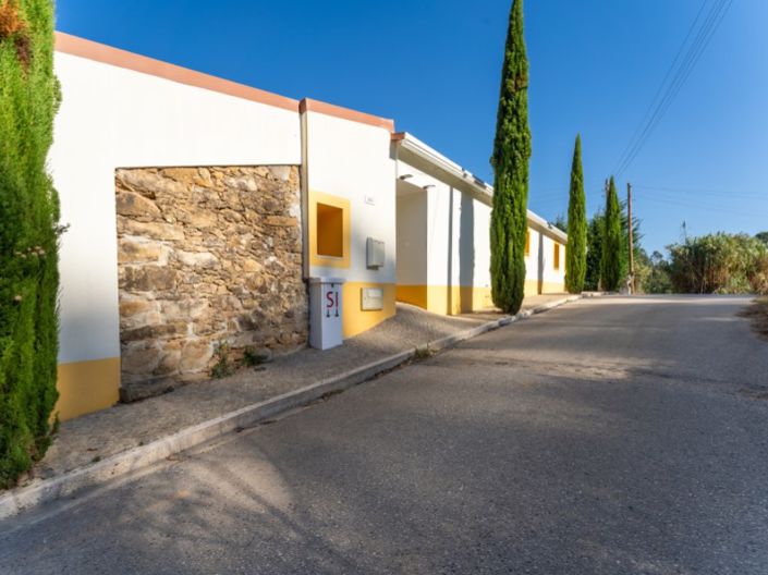 Image No.46-6 Bed House for sale