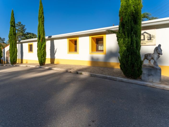 Image No.47-6 Bed House for sale