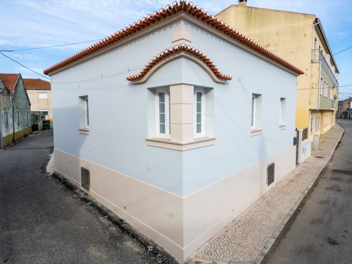 Image No.13-4 Bed House for sale