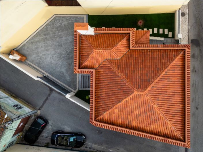 Image No.16-4 Bed House for sale