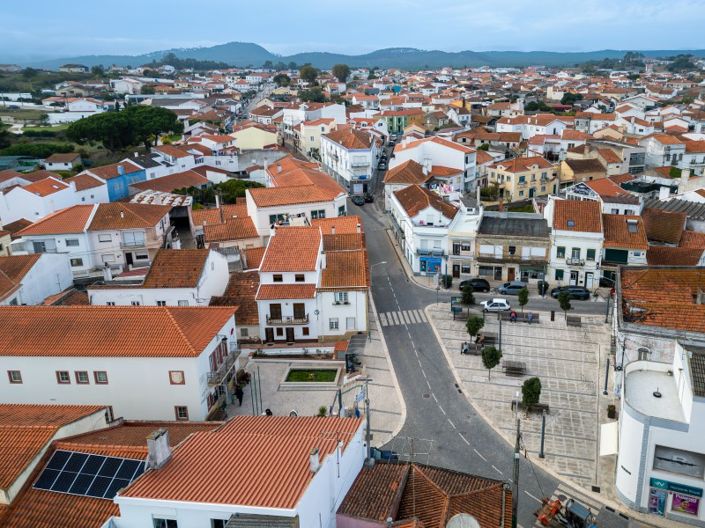 Image No.24-4 Bed House for sale