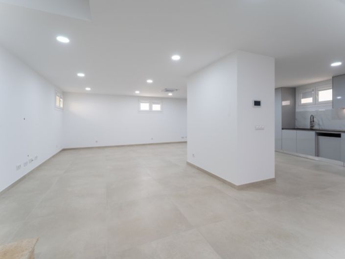 Image No.29-4 Bed House for sale