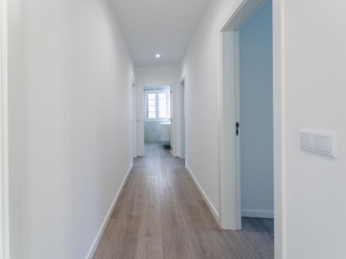 Image No.35-4 Bed House for sale