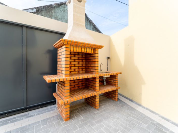 Image No.50-4 Bed House for sale