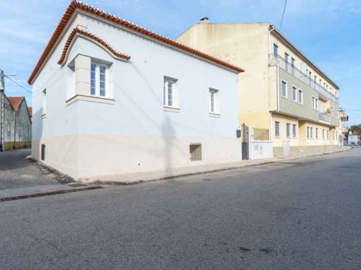 Image No.58-4 Bed House for sale