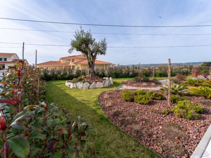 Image No.33-4 Bed House for sale