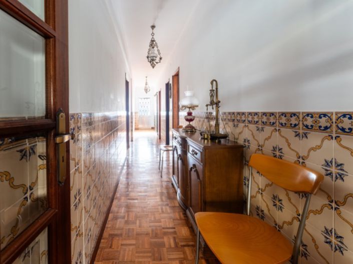 Image No.10-3 Bed House for sale