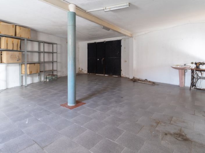 Image No.33-3 Bed House for sale