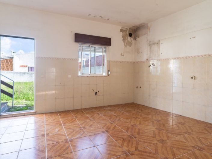 Image No.35-3 Bed House for sale