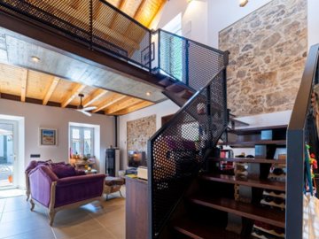 id8a80bb01-0000-0500-0000-0000189e9a36