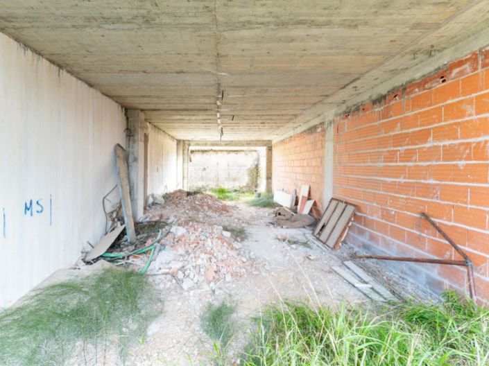 Image No.39-3 Bed House for sale