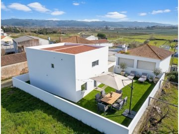 id0bc1c101-0000-0500-0000-000018ab8637