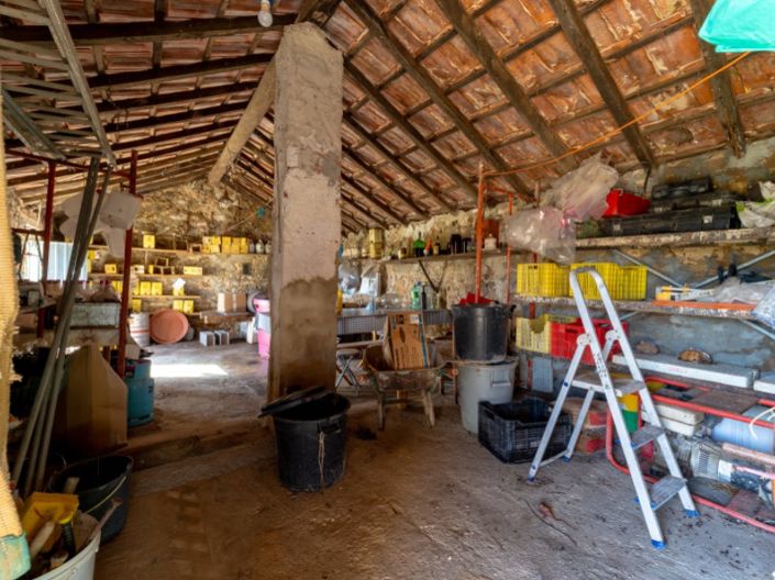 Image No.19-2 Bed House for sale