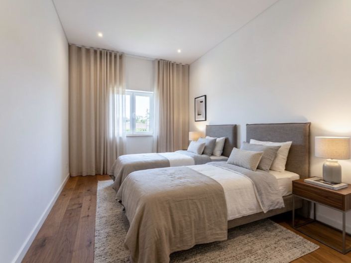 Image No.43-2 Bed House for sale