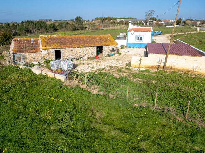 Image No.5-2 Bed House for sale