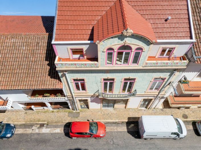 Image No.21-2 Bed Apartment for sale