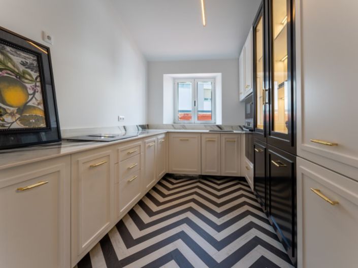 Image No.32-2 Bed Apartment for sale