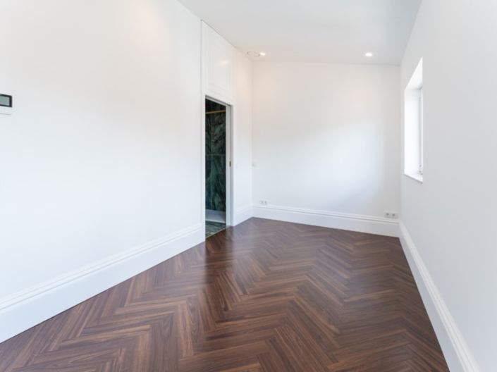 Image No.52-2 Bed Apartment for sale