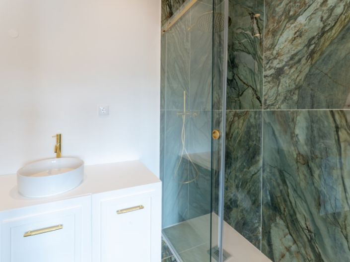 Image No.56-2 Bed Apartment for sale