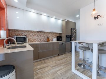 id9871c401-0000-0500-0000-000018e20995