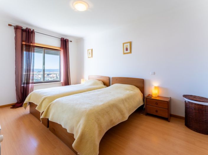 Image No.13-3 Bed Apartment for sale