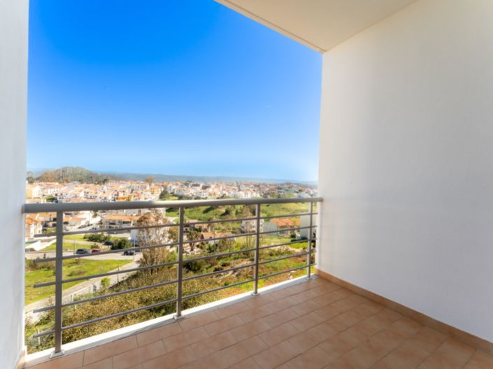 Image No.17-3 Bed Apartment for sale