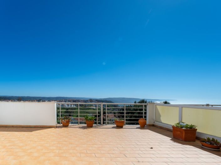 Image No.20-3 Bed Apartment for sale