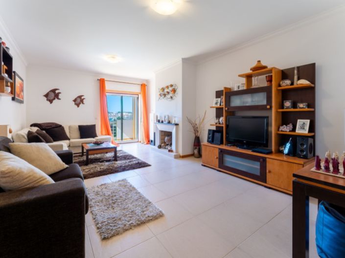 Image No.6-3 Bed Apartment for sale