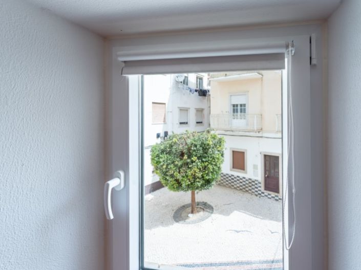 Image No.27-2 Bed Apartment for sale