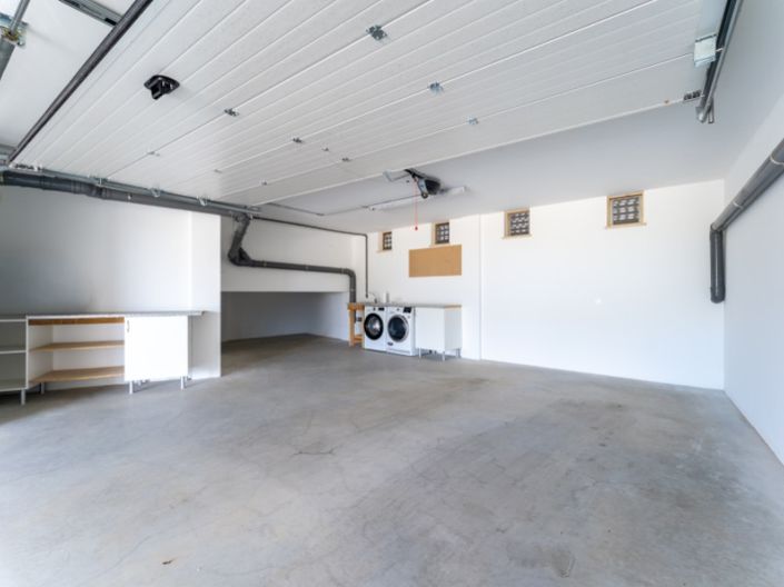 Image No.26-3 Bed Apartment for sale