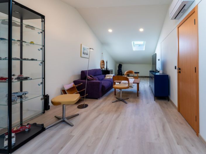 Image No.24-2 Bed House for sale