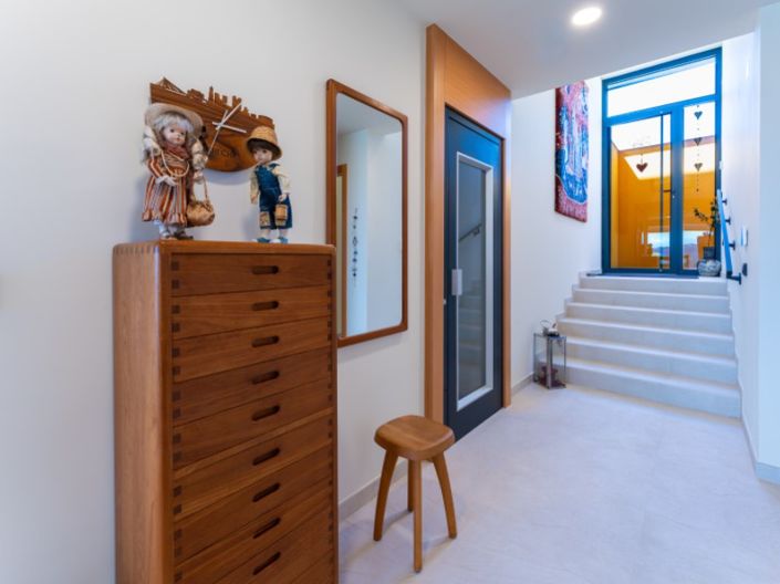 Image No.5-2 Bed House for sale