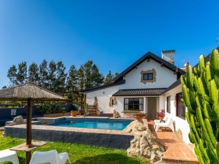 Image No.30-4 Bed House for sale