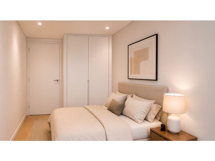 Image No.20-3 Bed Apartment for sale