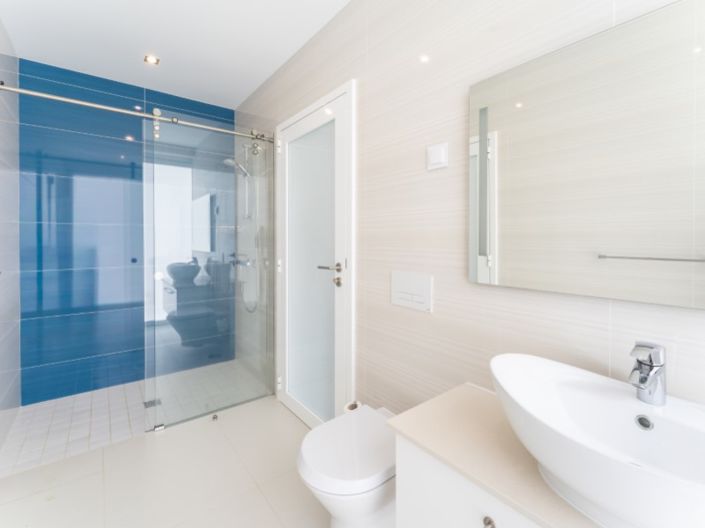 Image No.16-3 Bed House for sale