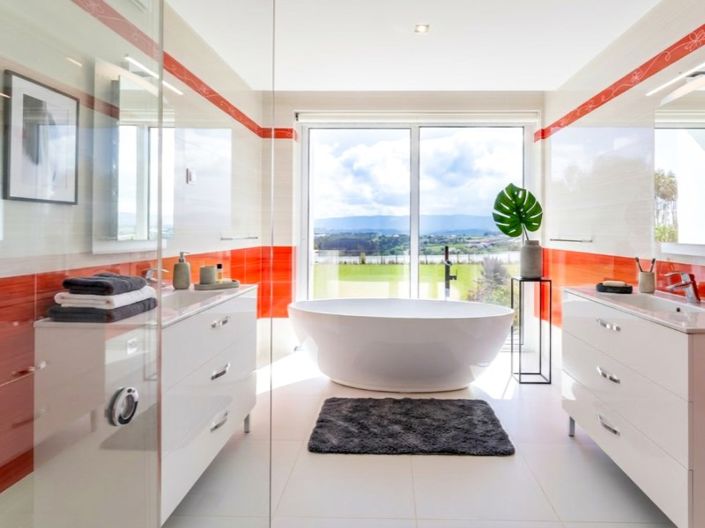 Image No.24-3 Bed House for sale