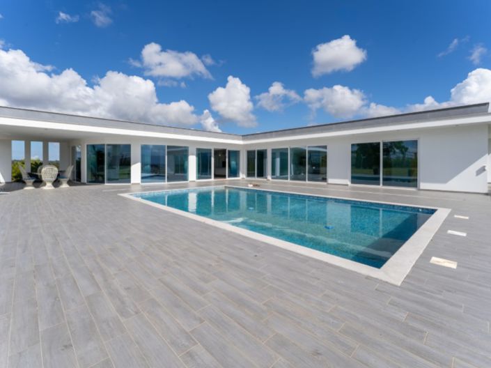Image No.30-3 Bed House for sale