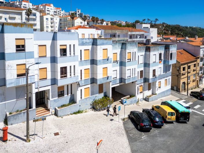 Image No.38-3 Bed Apartment for sale
